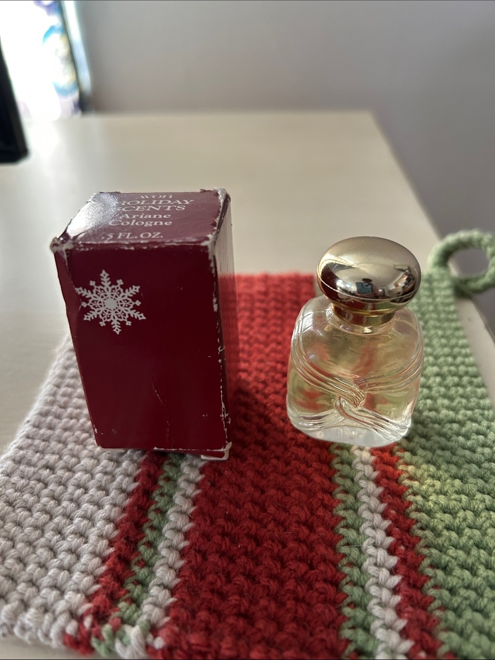 Ariane Avon Holiday Scents Mini